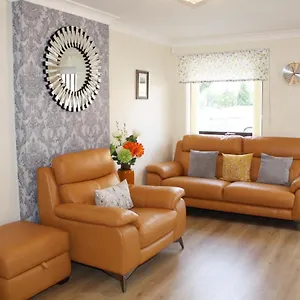  Holiday home Centre Town House With Riverside Views And Free Parking 1bak United Kingdom