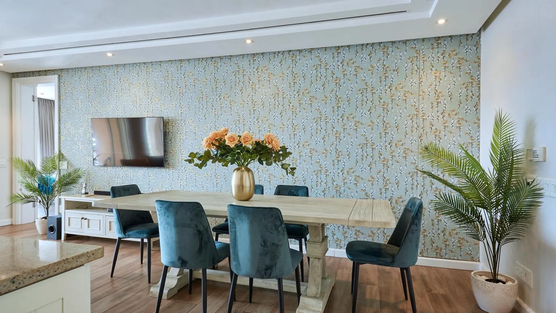 Parama 102 Cape Town Apartment